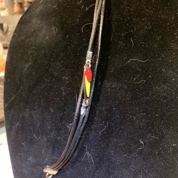 Aluring Bracelet - Picture 3 of 8